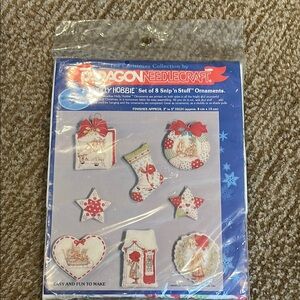 Holly Hobbie Snip 'n Stuff Ornaments Set